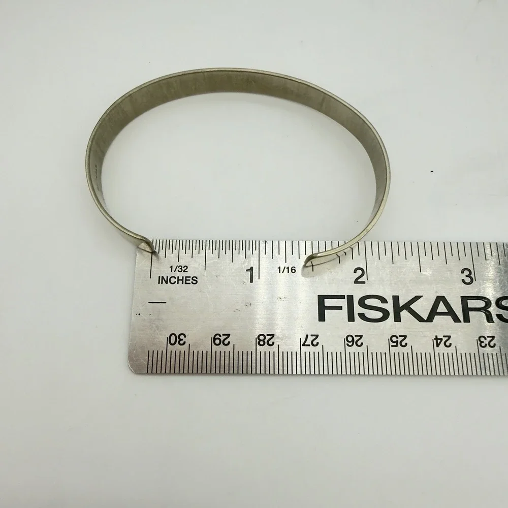 Vintage Native American Navajo HAND STAMPED silver Bracelet 7.25 in